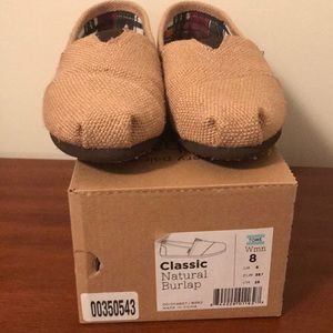Toms Classic Natural Burlap size 8